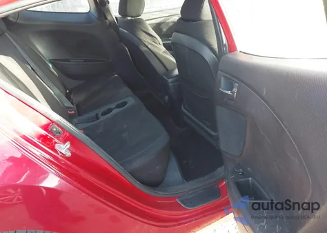 2015 Hyundai Veloster from USA, damaged, VIN KMHTC6AD4FU239153